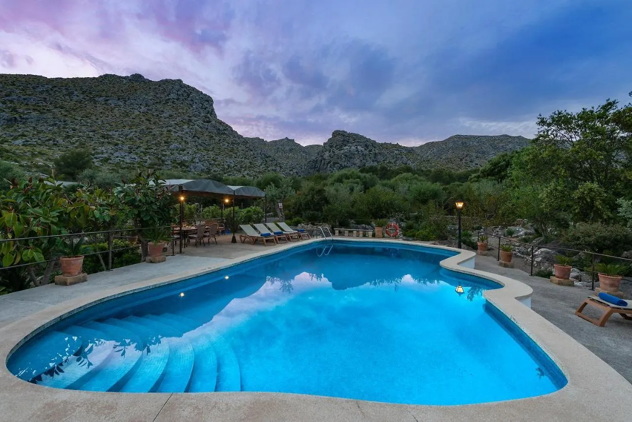 Holiday Villa Cuarterades Pollensa - Js Properties Spain